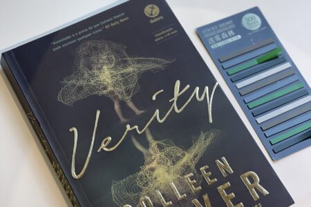 história de suspense escrita por Colleen Hoover